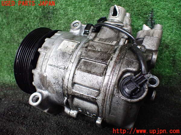 1UPJ-26586025]ポルシェ・カイエン GTS(9PAM4801G)エアコンコンプレッサー 中古_m0002.jpg