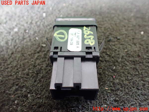 1UPJ-26586306]ポルシェ・カイエン GTS(9PAM4801G)スイッチ1 (PSM　OFF) 中古_m0002.jpg