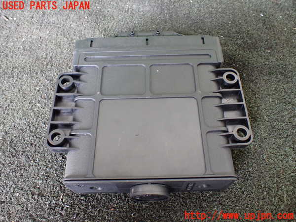 1UPJ-26586115]ポルシェ・カイエン GTS(9PAM4801G)ミッションコンピューター 中古_m0003.jpg