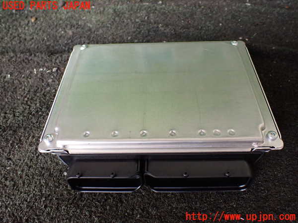 1UPJ-26586120]ポルシェ・カイエン GTS(9PAM4801G)サスペンションコンピューター 中古_m0003.jpg