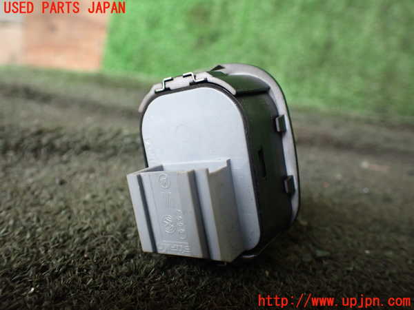 1UPJ-26586280]ポルシェ・カイエン GTS(9PAM4801G)ミラースイッチ 中古_m0002.jpg