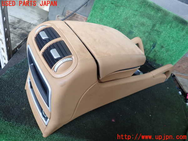 1UPJ-26587540]ポルシェ・カイエン GTS(9PAM4801G)センターコンソール 中古_m0003.jpg