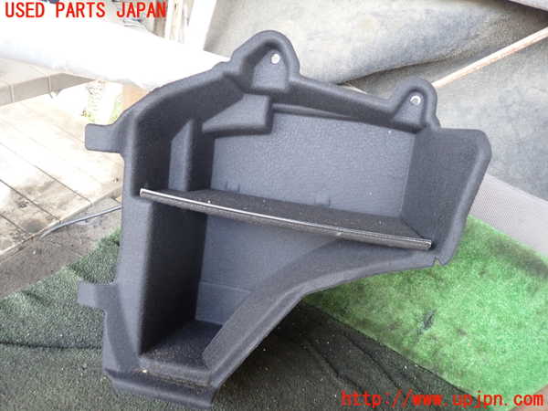 1UPJ-26587773]ポルシェ・カイエン GTS(9PAM4801G)ラゲッジトレイ3 中古_m0001.jpg