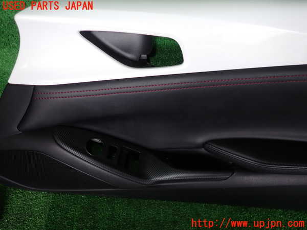 5UPJ-26591234]ロードスター(ND5RC)右前ドア内張り 中古_m0002.jpg