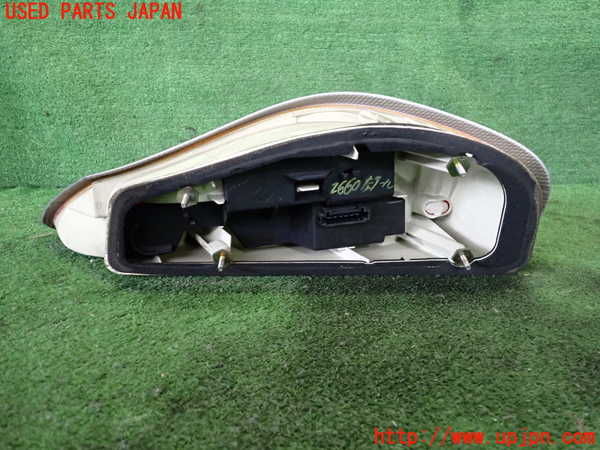 2UPJ-26601536]ポルシェ・ボクスター(986K)左テールランプ 中古_m0003.jpg