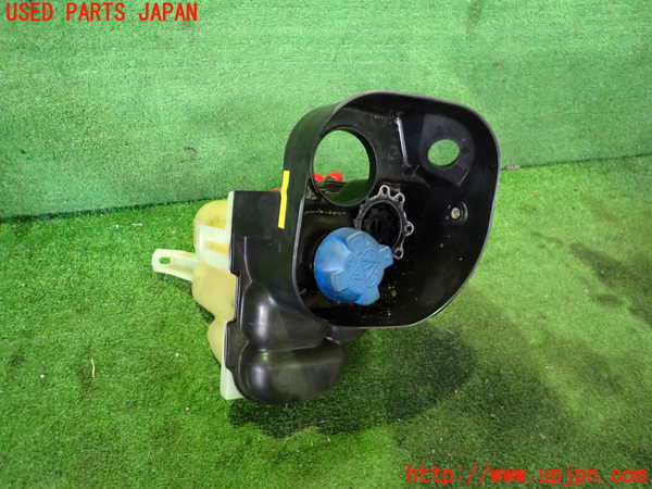 2UPJ-26602410]ポルシェ・ボクスター(986K)ラジエータータンク 中古_m0002.jpg