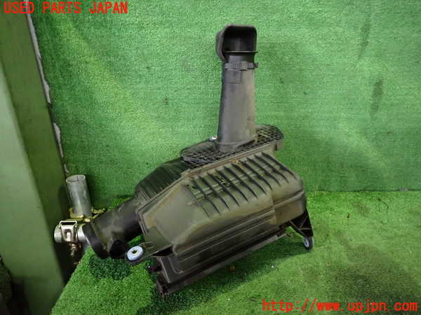 2UPJ-26602560]ポルシェ・ボクスター(986K)エアクリーナーボックス 中古_m0001.jpg