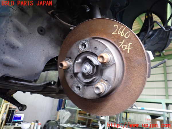 2UPJ-26604290]ポルシェ・ボクスター(986K)右フロントナックルハブ 中古_m0002.jpg