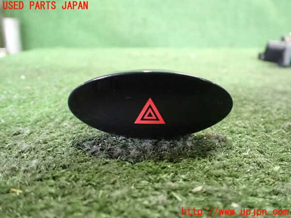 2UPJ-26606290]ポルシェ・ボクスター(986K)ハザードスイッチ 【ジャンク品】 中古_m0001.jpg