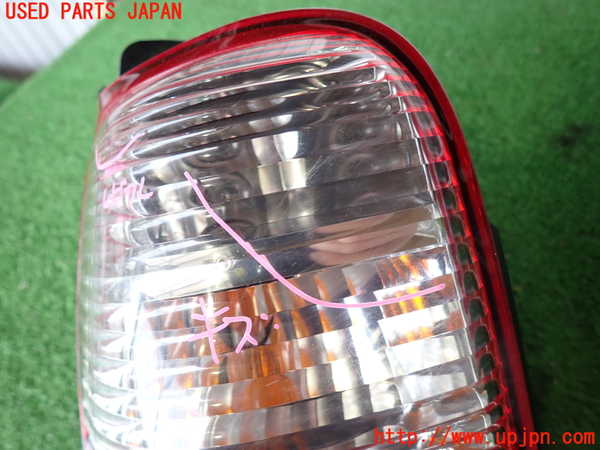 2UPJ-26611536]ハイラックスサーフ(RZN185W)左テールランプ 中古_m0003.jpg