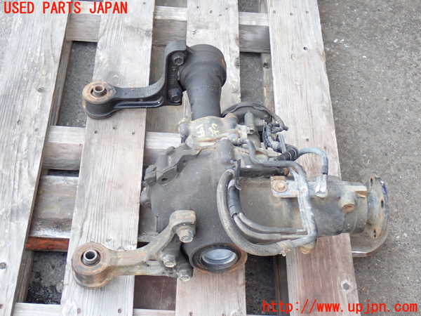 2UPJ-26614350]ハイラックスサーフ(RZN185W)フロントデフ 中古_m0002.jpg