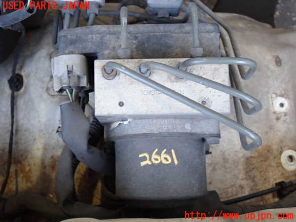 2UPJ-26614040]ハイラックスサーフ(RZN185W)ABSアクチュエーター 中古_m0001.jpg