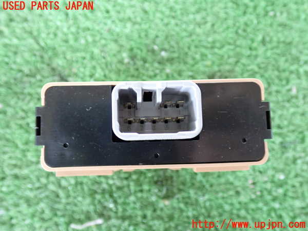 2UPJ-26616147]ハイラックスサーフ(RZN185W)コンピューター2 (アンテナリレー) 中古_m0002.jpg