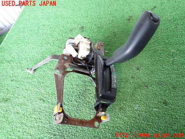 2UPJ-26617555]ハイラックスサーフ(RZN185W)ATシフトレバー 中古_m0001.jpg