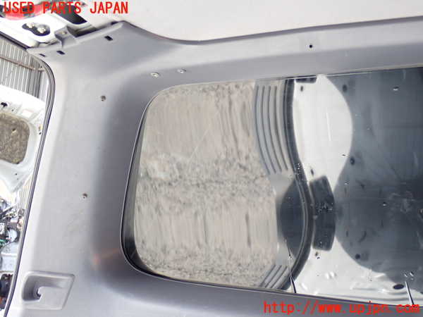 2UPJ-26617680]ハイラックスサーフ(RZN185W)左リアピラートリム 【ジャンク品】 中古_m0003.jpg