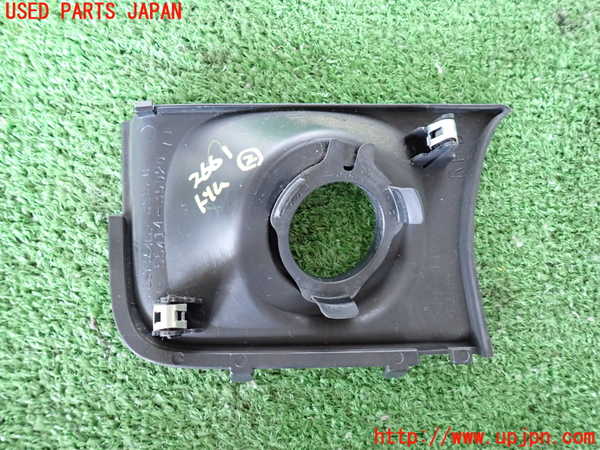 2UPJ-26617692]ハイラックスサーフ(RZN185W)内装トリム類2 中古_m0002.jpg
