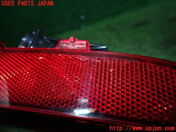 2UPJ-26621550]プリウス(ZVW60)右リアフィニッシャー 中古_m0002.jpg