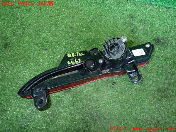 2UPJ-26621550]プリウス(ZVW60)右リアフィニッシャー 中古_m0003.jpg