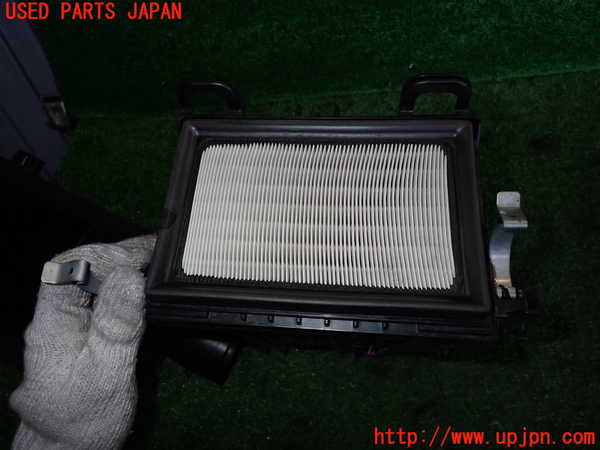 2UPJ-26622560]プリウス(ZVW60)エアクリーナーボックス 【ジャンク品】 中古_m0003.jpg