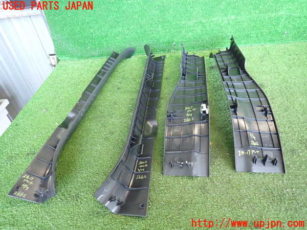 2UPJ-26627740]プリウス(ZVW60)スカッフプレート 中古_m0005.jpg