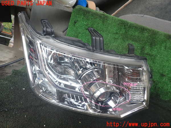 1UPJ-26641130]デリカD：5(CV1W)右ヘッドライト HID 【ジャンク】_m0001.jpg