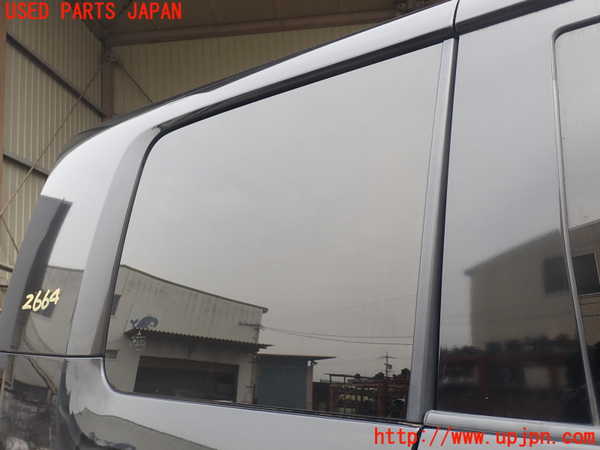 5UPJ-26641380]デリカD：5(CV1W)右クォーターガラス (43R-007953) 中古_m0001.jpg