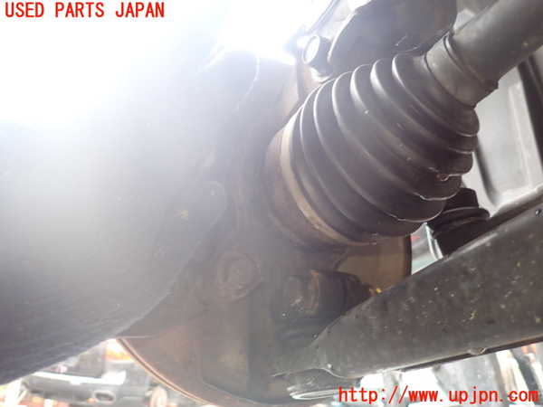 1UPJ-26644290]デリカD：5(CV1W)右フロントナックルハブ 中古_m0002.jpg