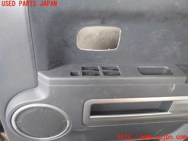 1UPJ-26641234]デリカD：5(CV1W)右前ドア内張り 中古_m0002.jpg