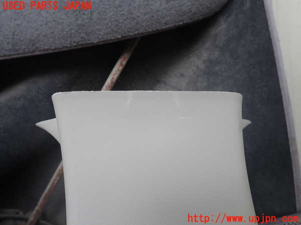 1UPJ-26647670]デリカD：5(CV1W)左センターピラートリム 中古_m0002.jpg