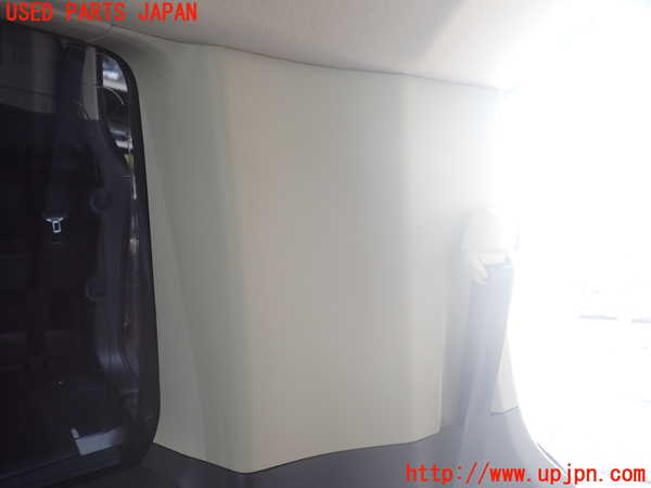 1UPJ-26647675]デリカD：5(CV1W)右リアピラートリム 中古_m0003.jpg