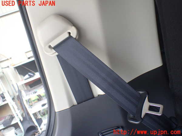 5UPJ-26647275]デリカD：5(CV1W)左3列目シートベルト 中古_m0001.jpg