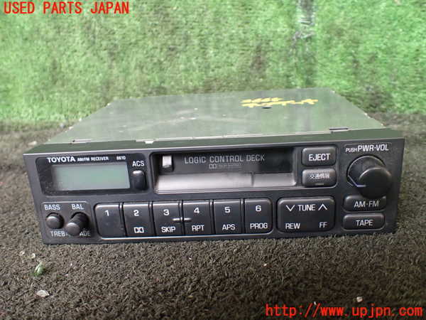 1UPJ-26656475]ハイエースワゴン100系(LH100G)テープデッキ 中古_m0001.jpg