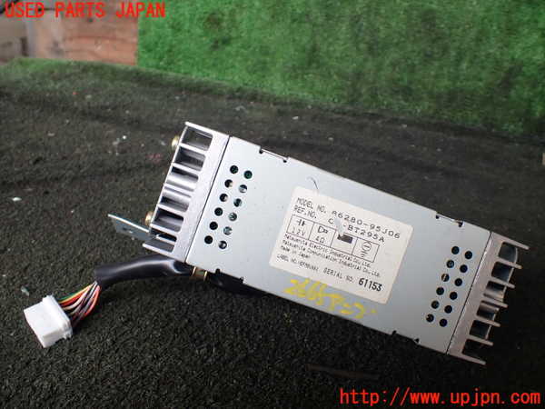 5UPJ-26656525]ハイエースワゴン100系(LH100G)アンプ 中古_m0001.jpg