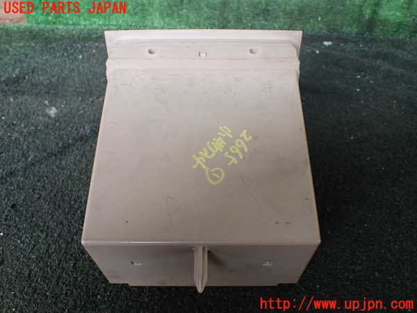1UPJ-26657841]ハイエースワゴン100系(LH100G)小物入れ1 中古_m0003.jpg