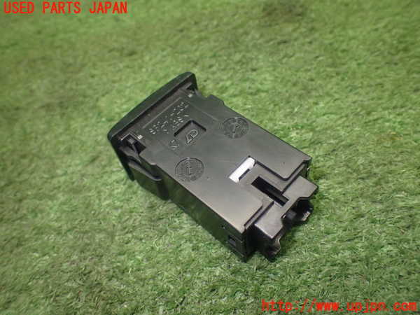 1UPJ-26666310]スペーシア カスタム(MK53S)スイッチ5 (運転席側 シートヒーター) 中古_m0003.jpg