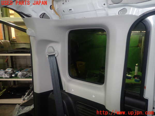 5UPJ-26667680]スペーシア カスタム(MK53S)左リアピラートリム 中古_m0001.jpg