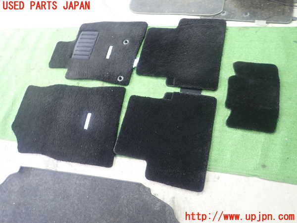 5UPJ-26677800]インサイト(ZE4)フロアマット 中古_m0001.jpg