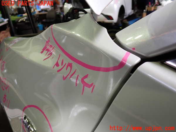 1UPJ-26681082]カムリハイブリッド(AXVH70)左前フェンダー 中古_m0003.jpg