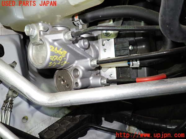 1UPJ-26684050]カムリハイブリッド(AXVH70)ブレーキマスターシリンダー 中古_m0003.jpg
