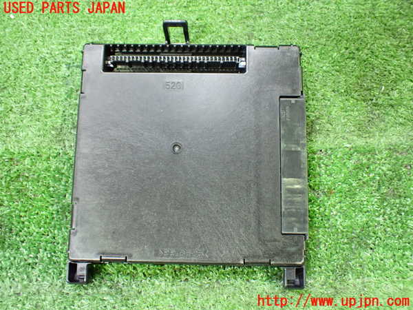 5UPJ-26686147]カムリハイブリッド(AXVH70)コンピューター2 (MPX BODY) 中古_m0002.jpg