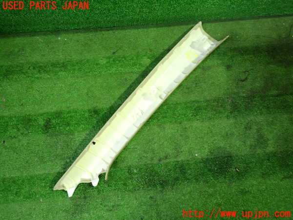 1UPJ-26687660]カムリハイブリッド(AXVH70)左フロントピラートリム 中古_m0002.jpg