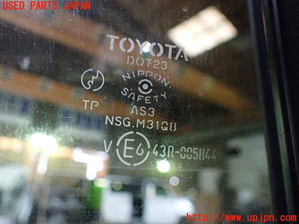 1UPJ-26691290]ファンカーゴ(NCP20)右後ドア NSG M31Q8 中古_m0004.jpg