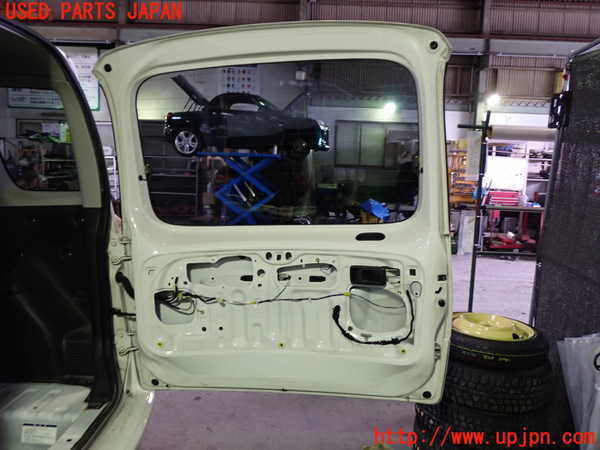 1UPJ-26691566]ファンカーゴ(NCP20)バックドア リアゲート ハッチ ASAHI M2L3 中古_m0004.jpg