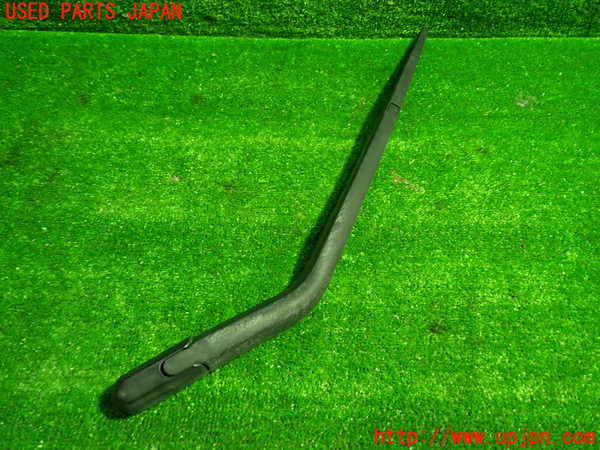 5UPJ-26691661]ファンカーゴ(NCP20)リアワイパーアーム1 中古_m0001.jpg