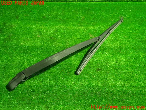 5UPJ-26691661]ファンカーゴ(NCP20)リアワイパーアーム1 中古_m0002.jpg