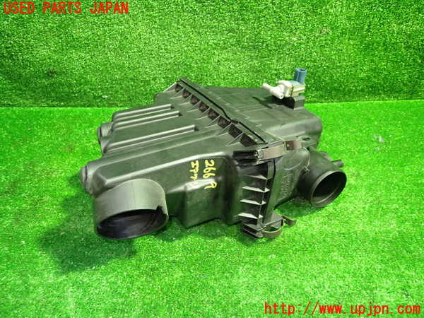1UPJ-26692560]ファンカーゴ(NCP20)エアクリーナーボックス 中古_m0005.jpg