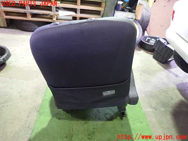 1UPJ-26697065]ファンカーゴ(NCP20)助手席シート 中古_m0004.jpg
