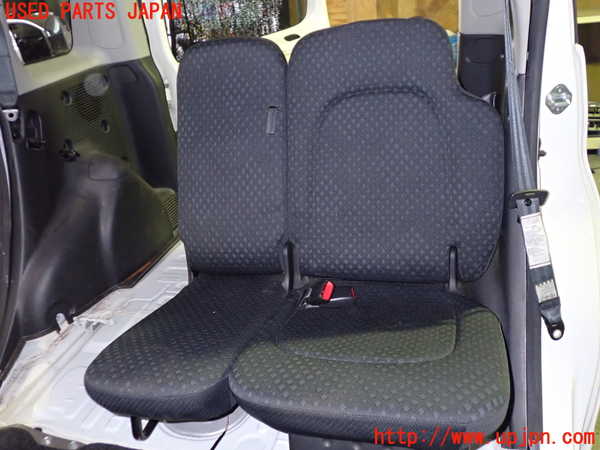 1UPJ-26697435]ファンカーゴ(NCP20)左リアシート 中古_m0001.jpg