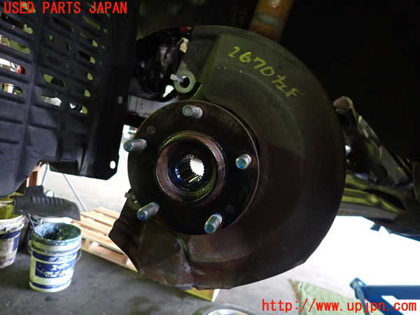 1UPJ-26704295]ランエボ10(CZ4A)左フロントナックルハブ 中古_m0001.jpg