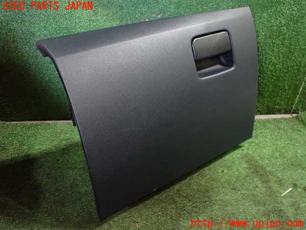 1UPJ-26707516]ランエボ10(CZ4A)グローブボックス1 中古_m0001.jpg